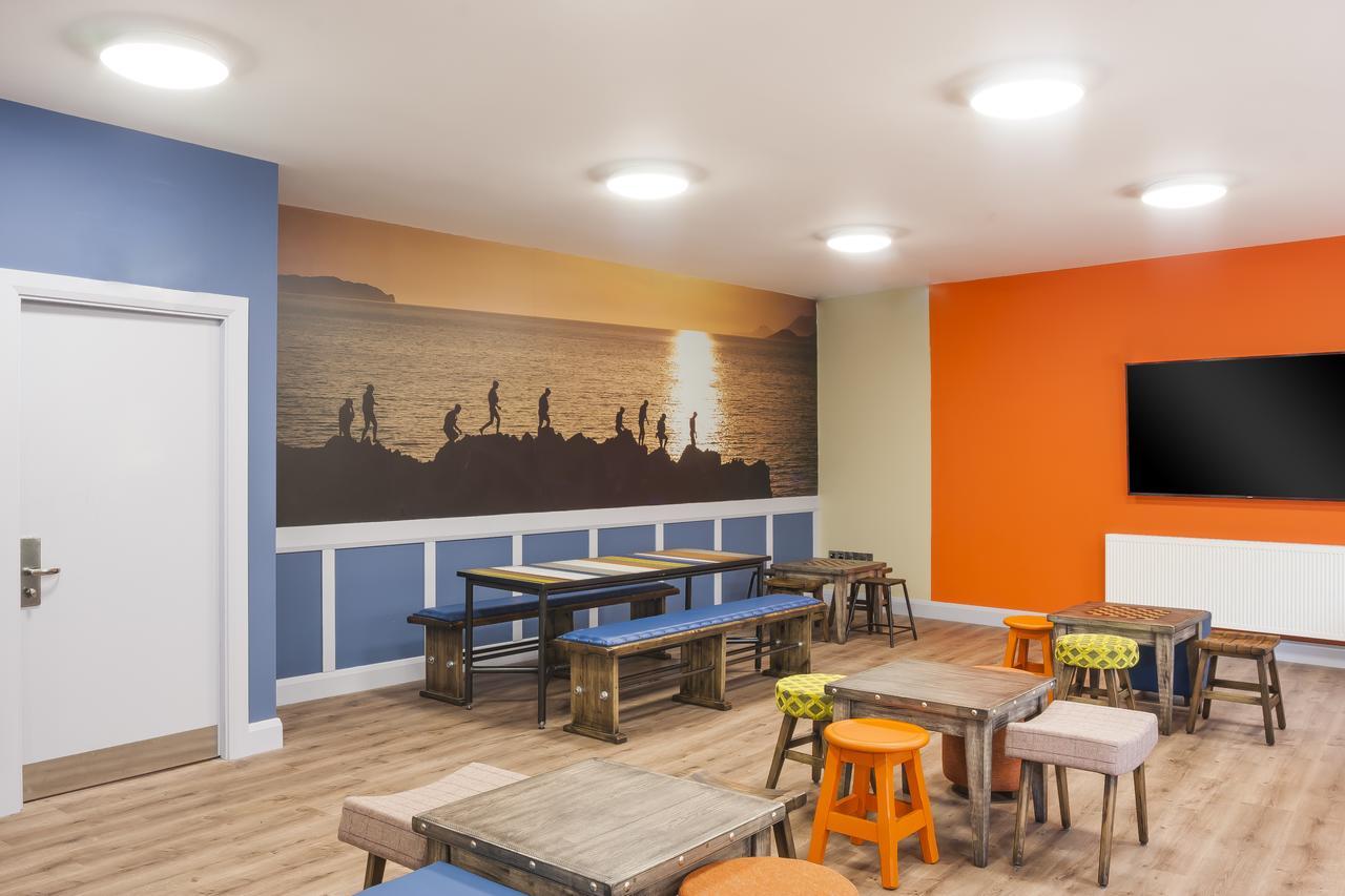 Wild Atlantic Hostel Leenaun Eksteriør bilde