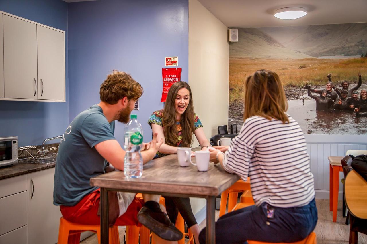 Wild Atlantic Hostel Leenaun Eksteriør bilde